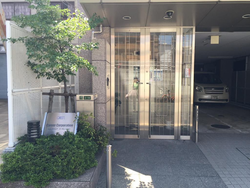 Career Cooporation Hotel Osaka Exterior photo